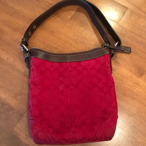 Coach Red Shoulder Bag - Picture 6 of 7